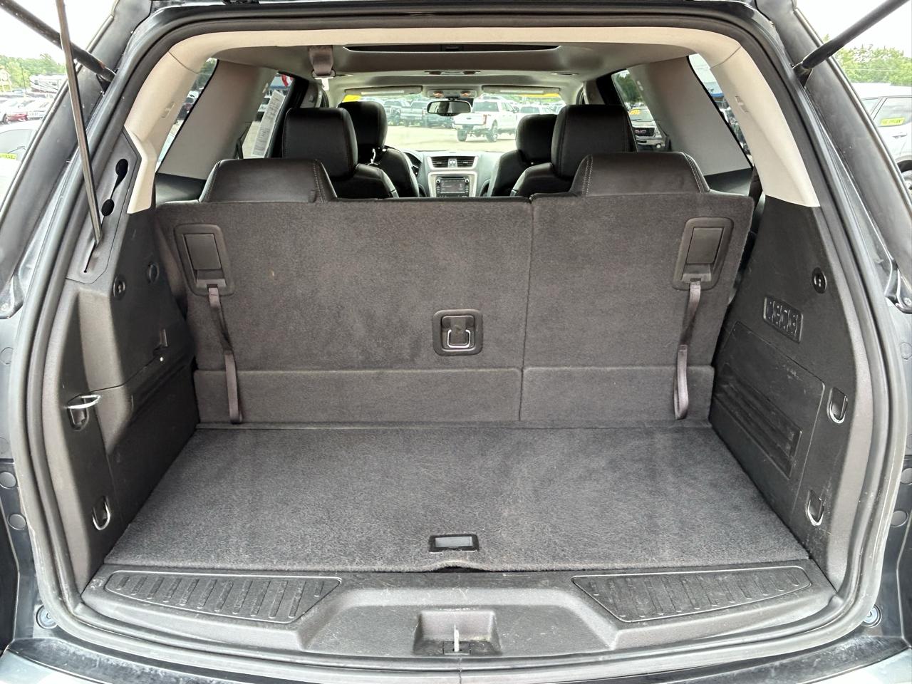 GMC Acadia AWD 4dr Denali 2016