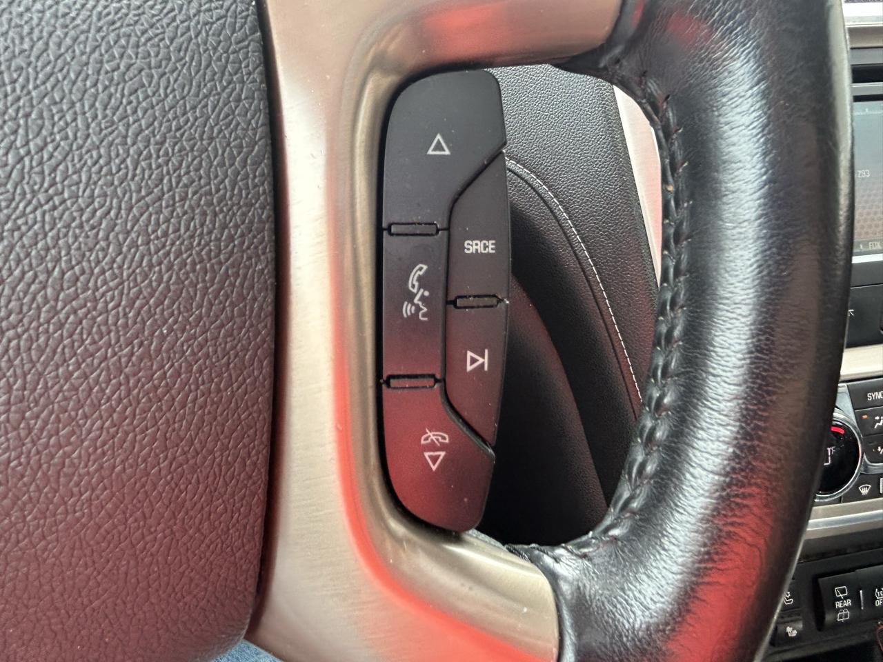 GMC Acadia AWD 4dr Denali 2016