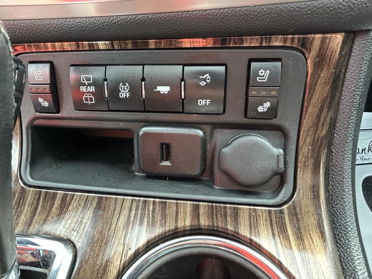 GMC Acadia AWD 4dr Denali 2016