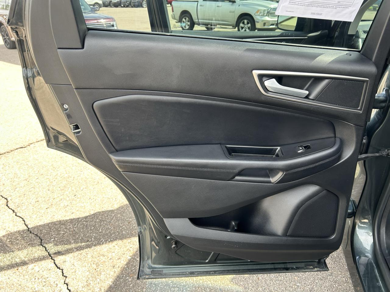 Ford Edge 4dr SEL FWD 2015