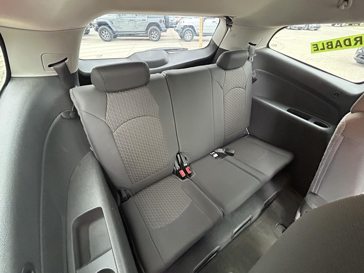 Chevrolet Traverse FWD 4dr LT w/1LT 2012