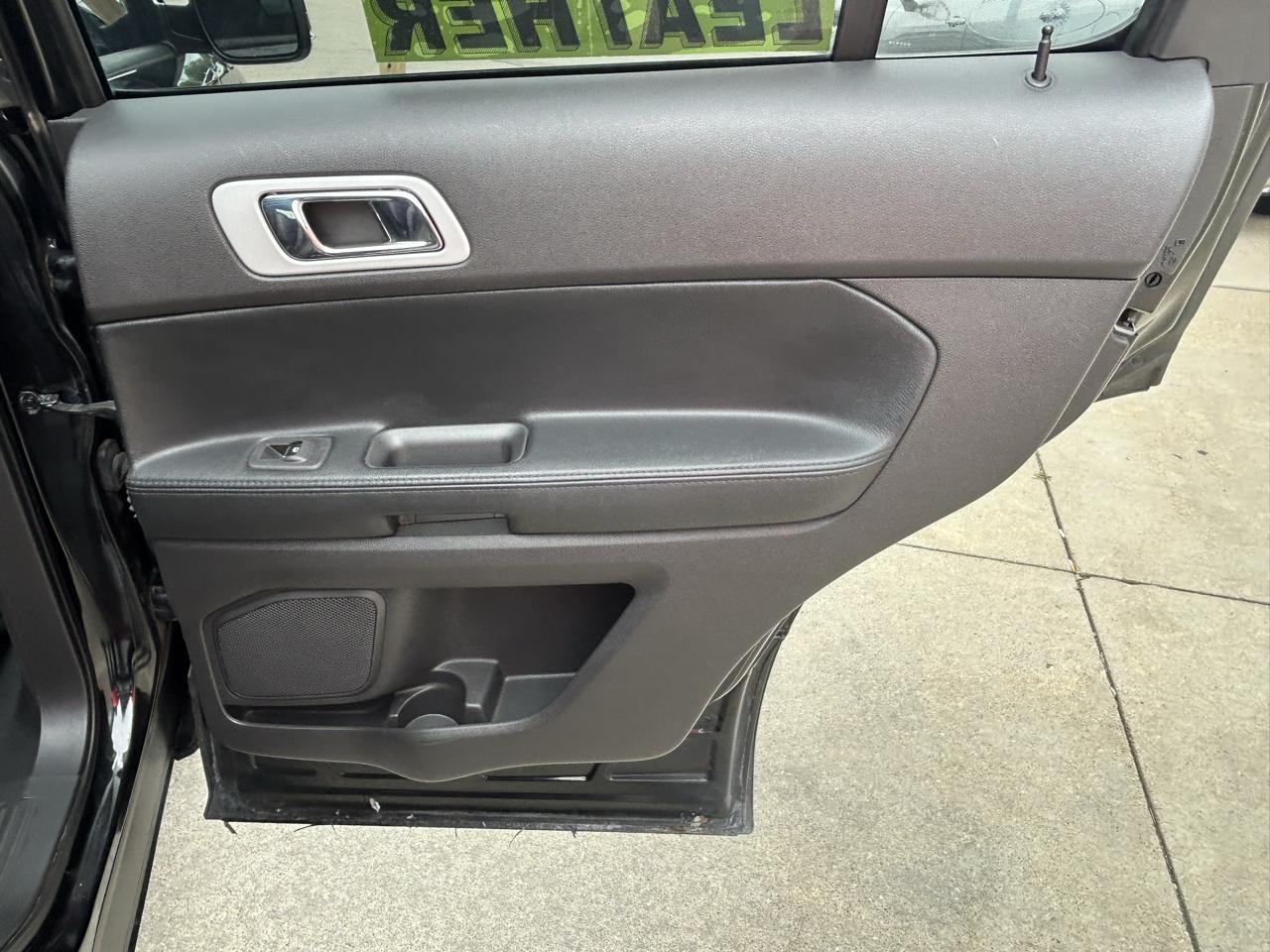 Ford Explorer 4WD 4dr Sport 2013