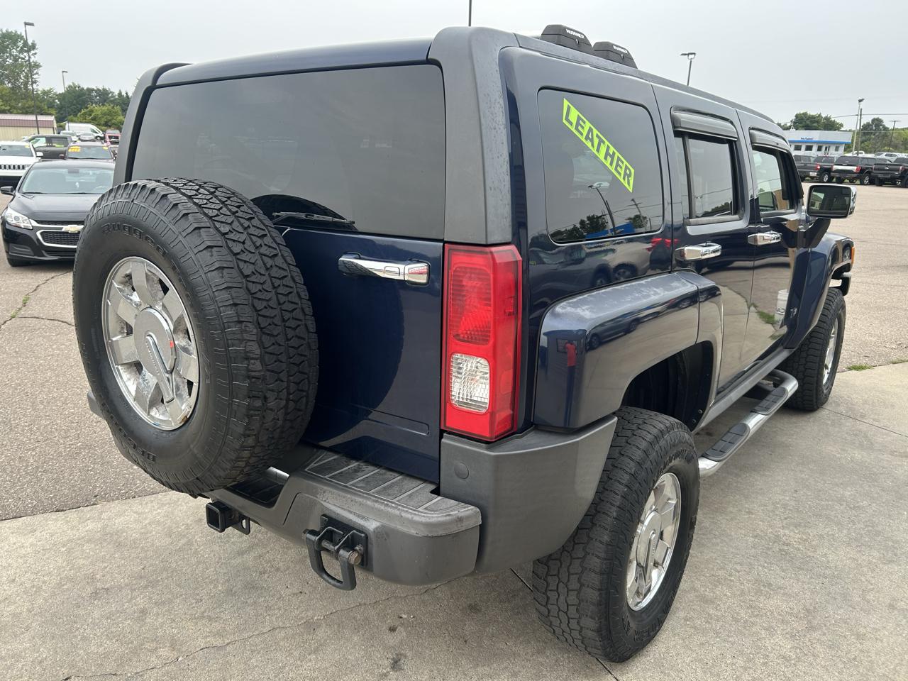 HUMMER H3 4WD 4dr SUV Luxury 2008