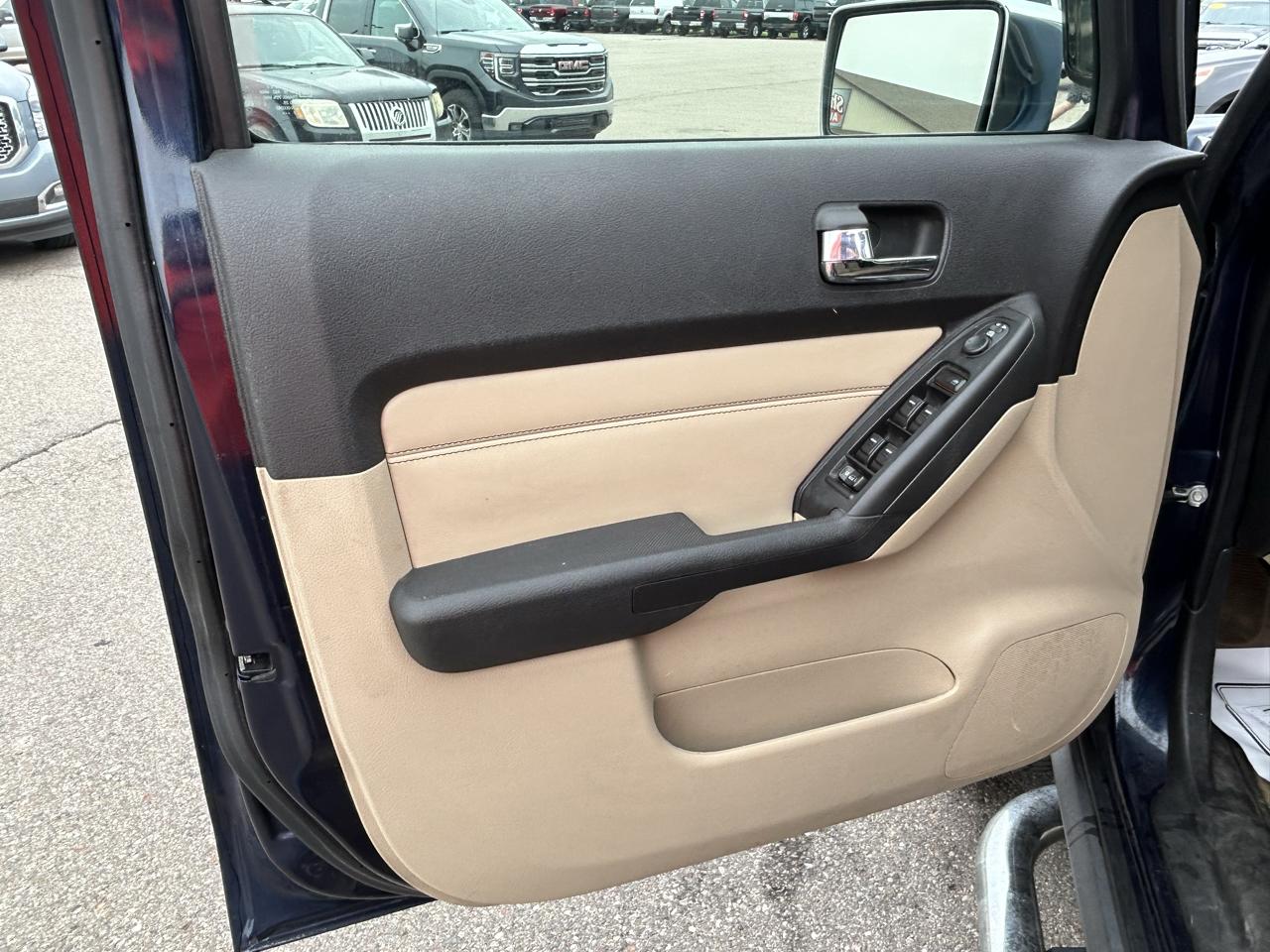 HUMMER H3 4WD 4dr SUV Luxury 2008