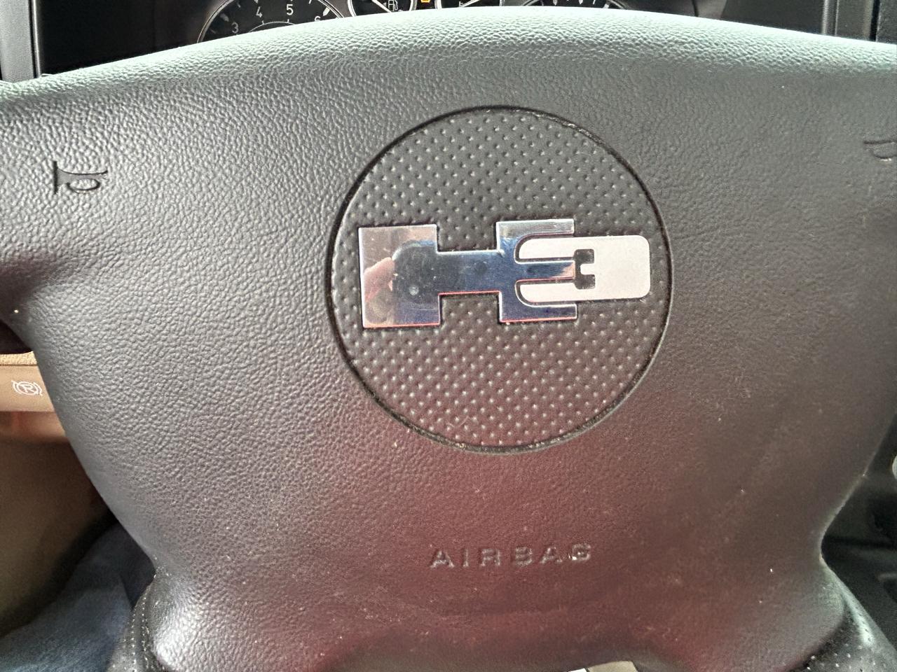 HUMMER H3 4WD 4dr SUV Luxury 2008