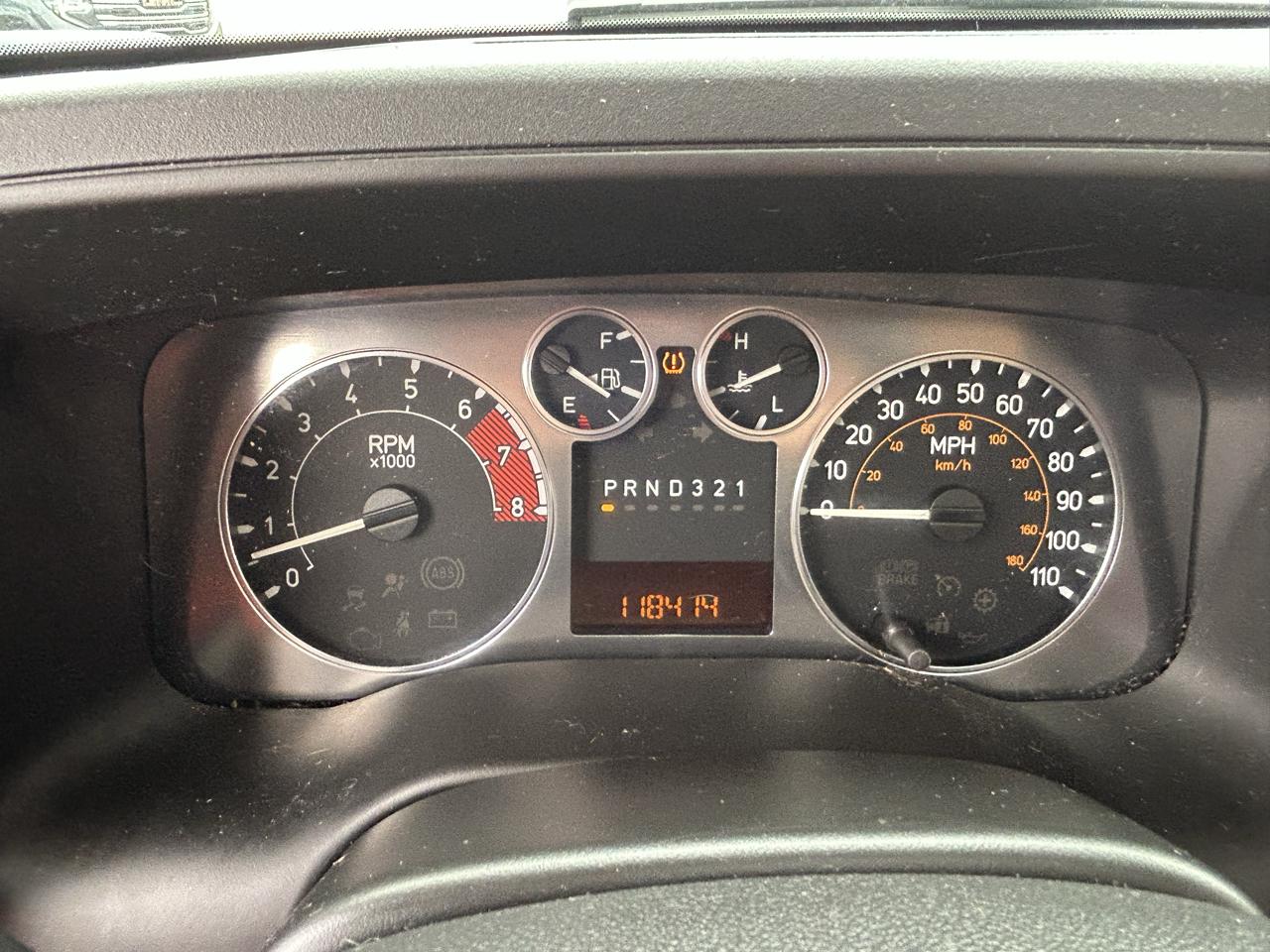HUMMER H3 4WD 4dr SUV Luxury 2008