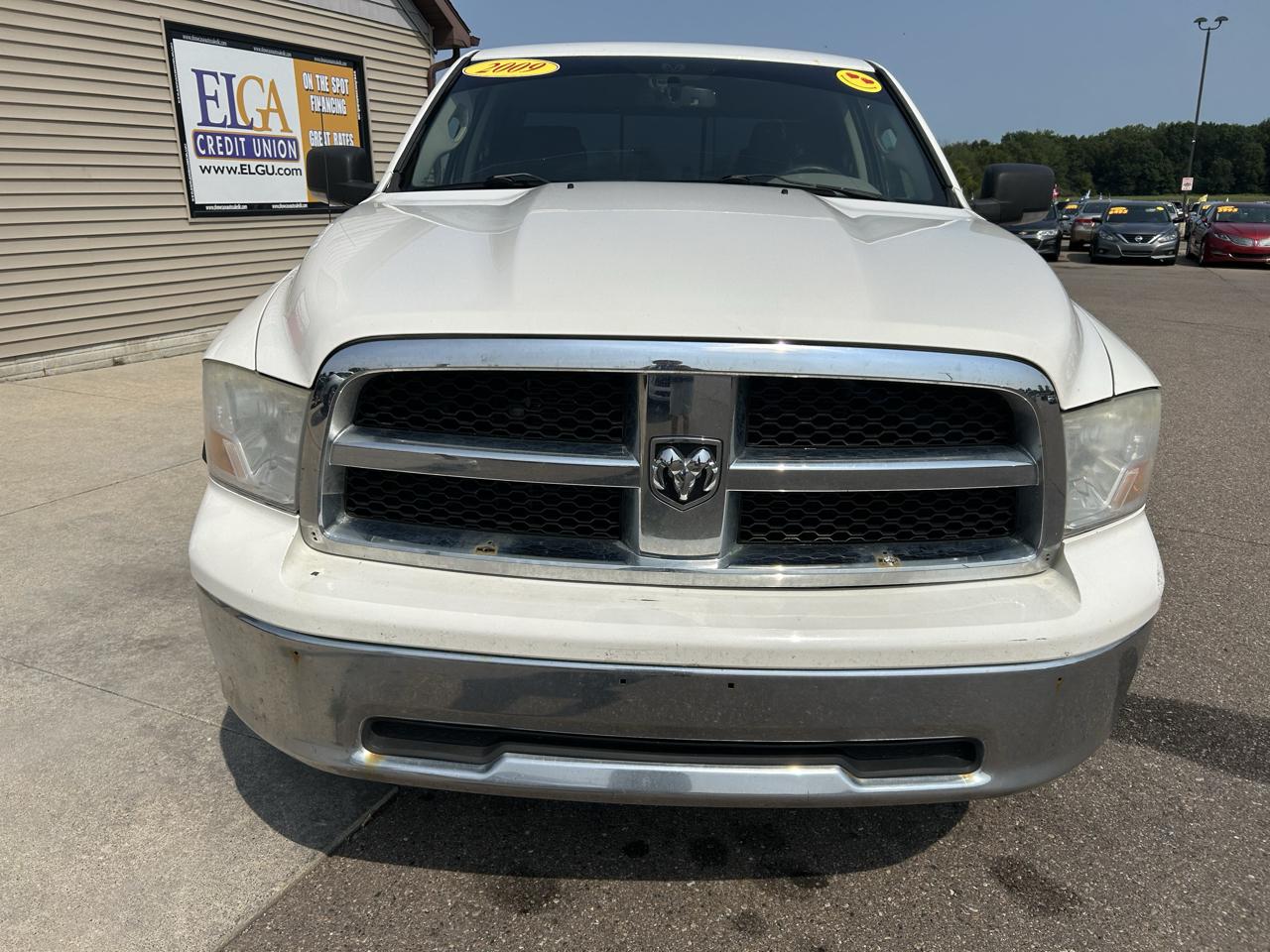 Dodge Ram 1500 4WD Quad Cab 140.5" SLT 2009