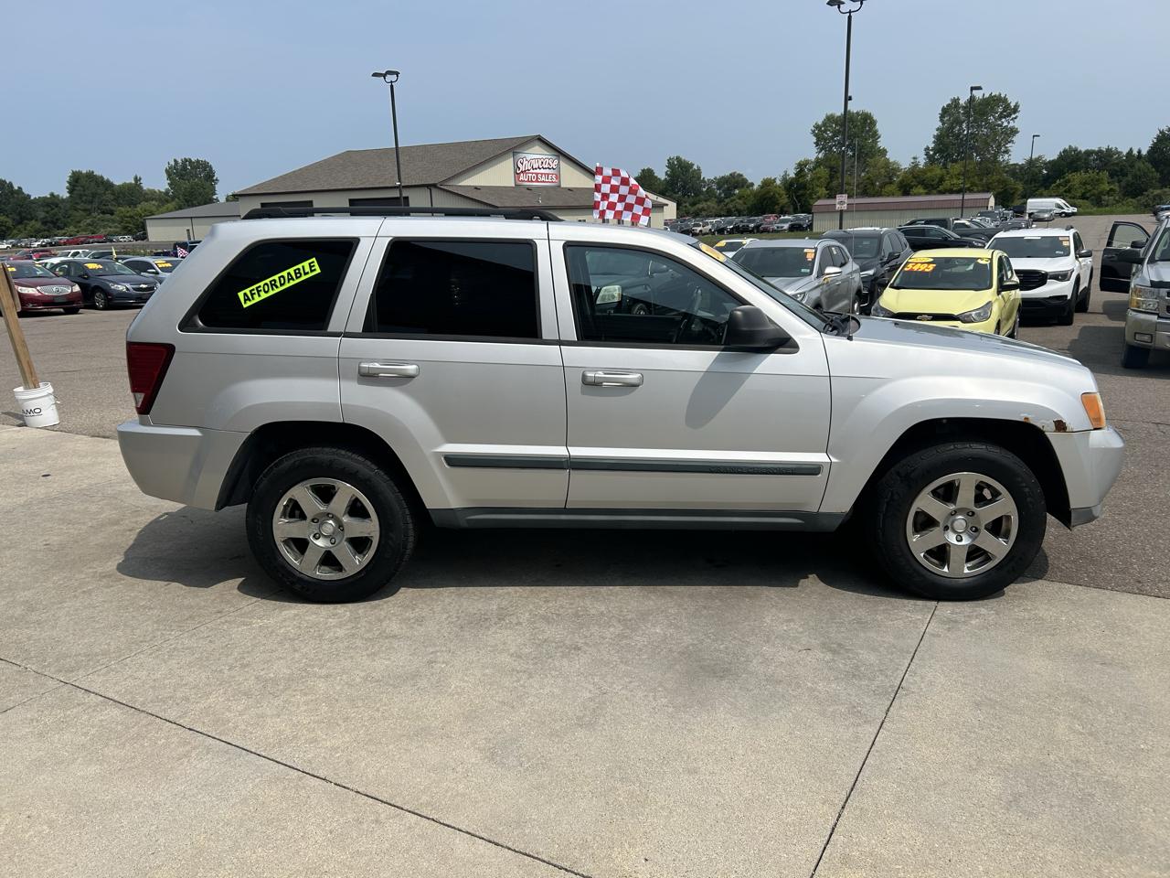 Jeep Grand Cherokee 4WD 4dr Laredo 2009