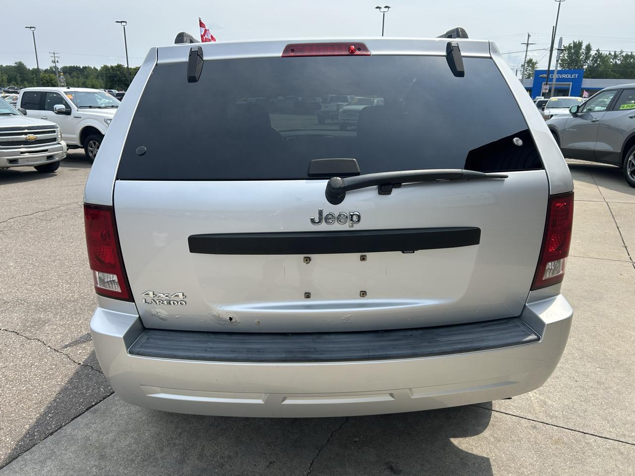 Jeep Grand Cherokee 4WD 4dr Laredo 2009