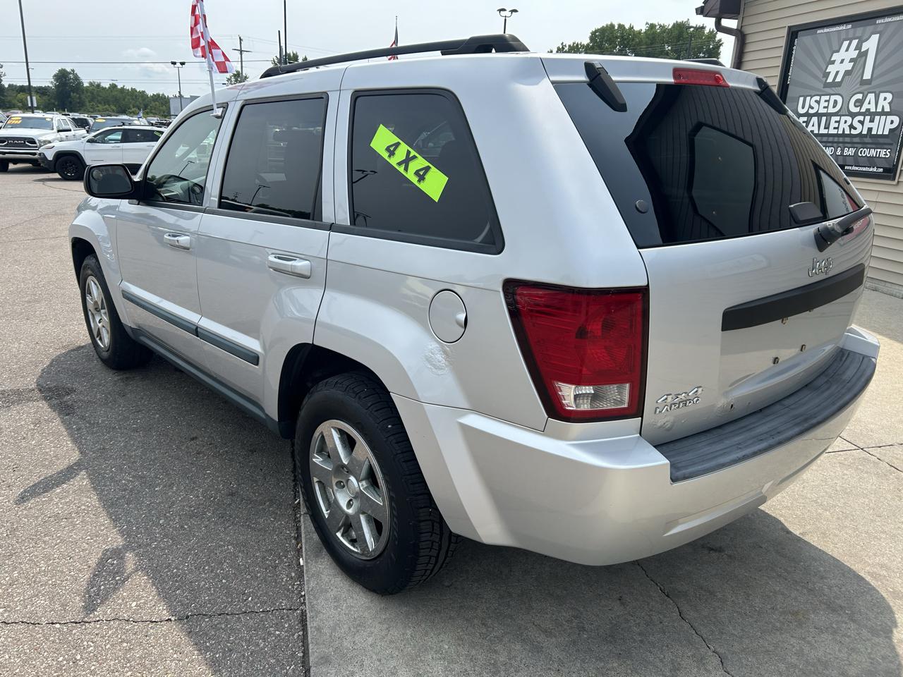 Jeep Grand Cherokee 4WD 4dr Laredo 2009