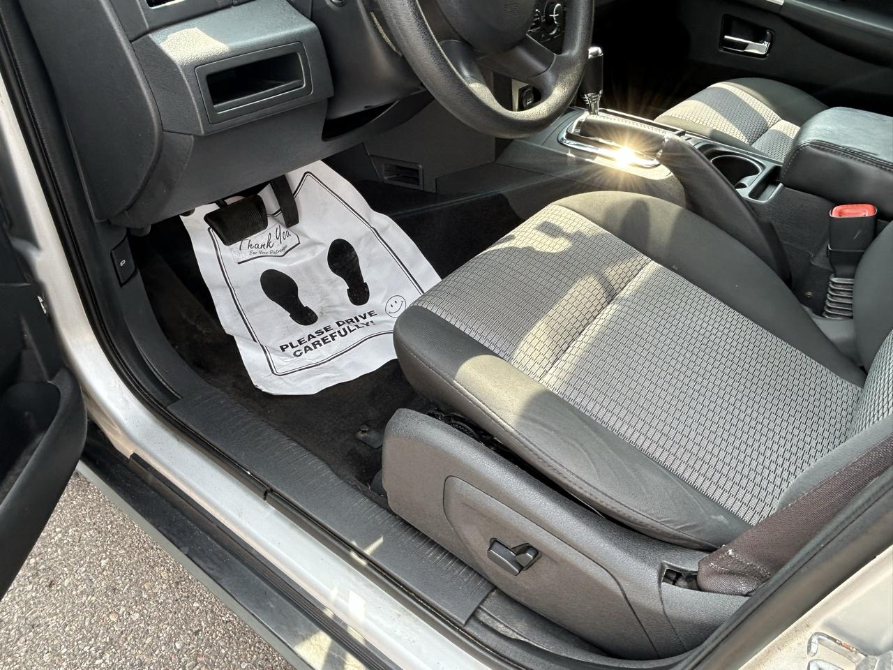 Jeep Grand Cherokee 4WD 4dr Laredo 2009