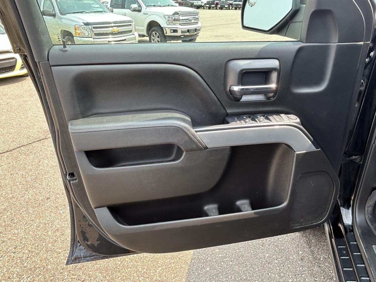 Chevrolet Silverado 1500 4WD Double Cab 143.5" LT w/2LT 2017