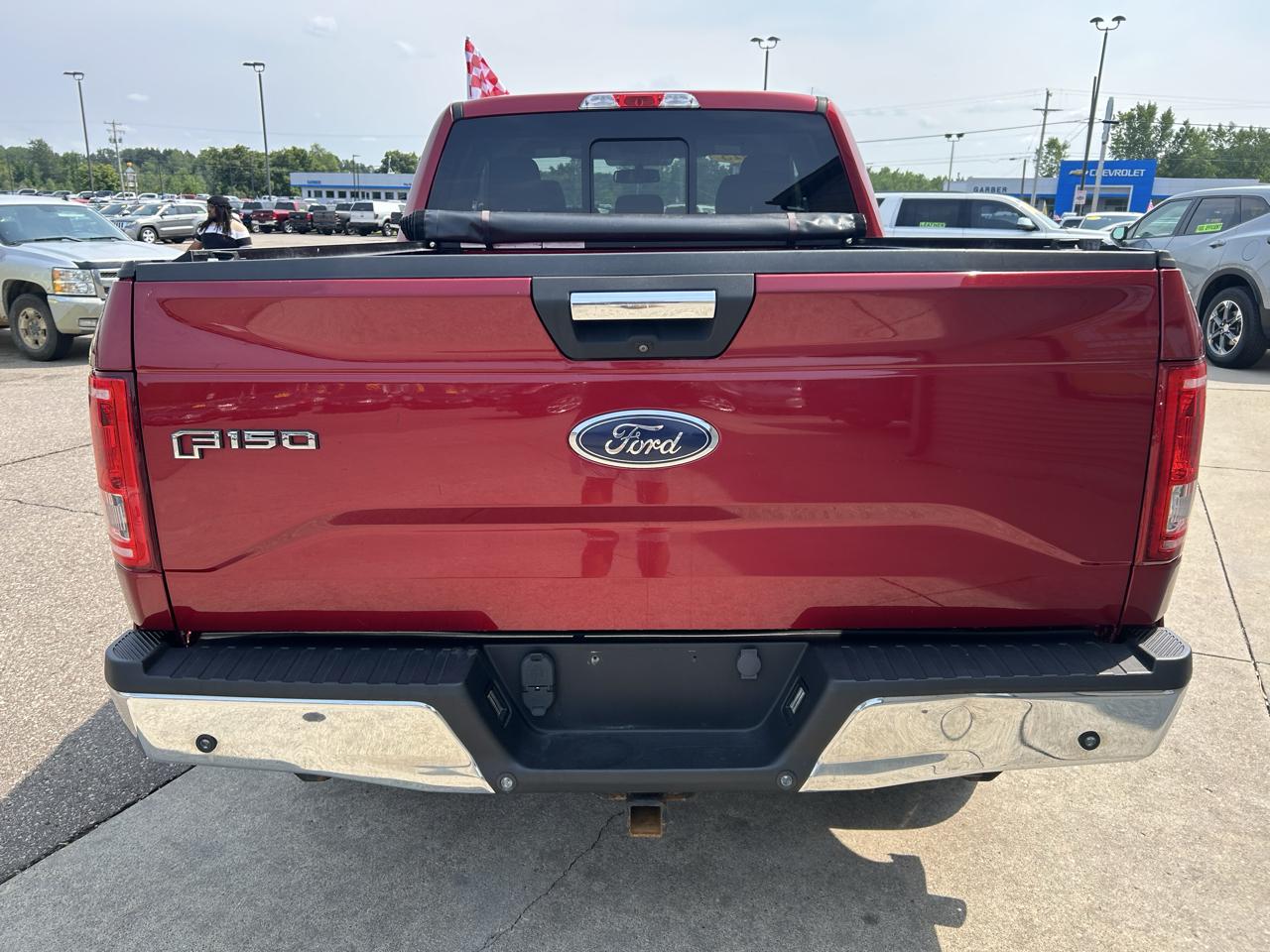 Ford F-150 4WD SuperCab 145" XLT 2015