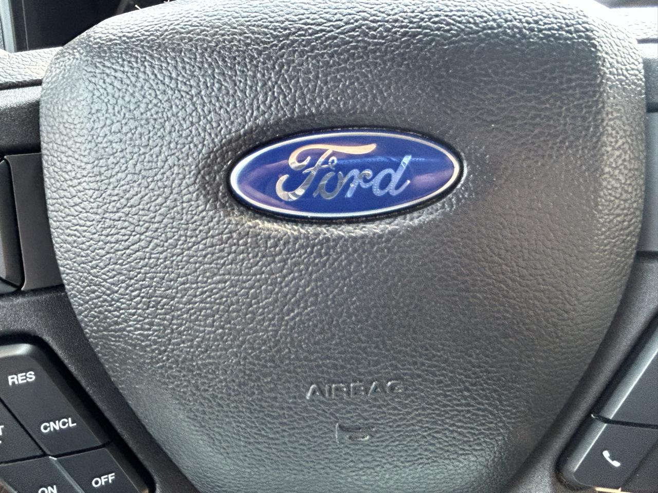 Ford F-150 4WD SuperCab 145" XLT 2015