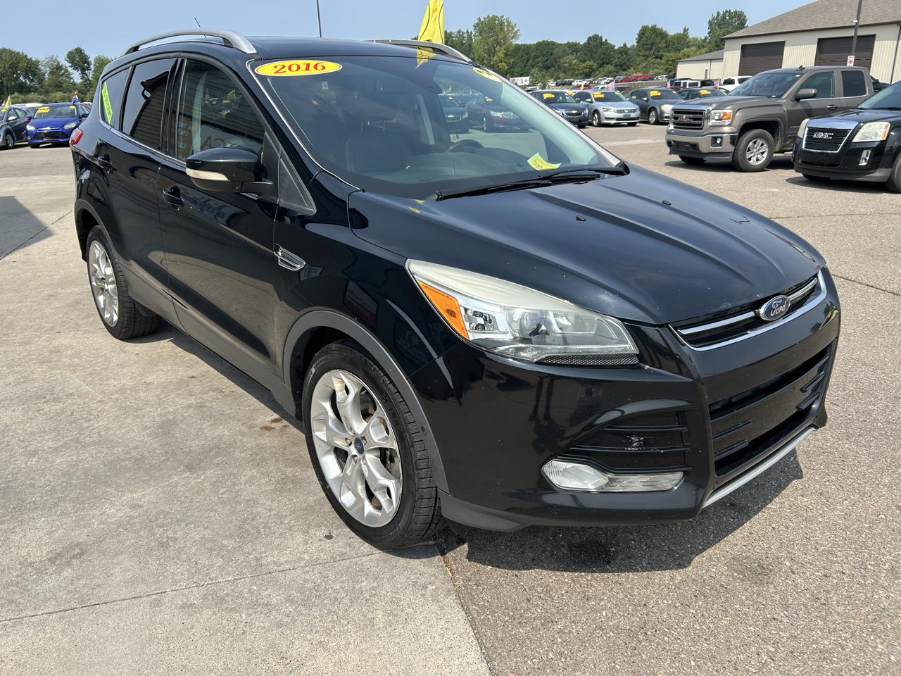 Ford Escape 4WD 4dr Titanium 2016
