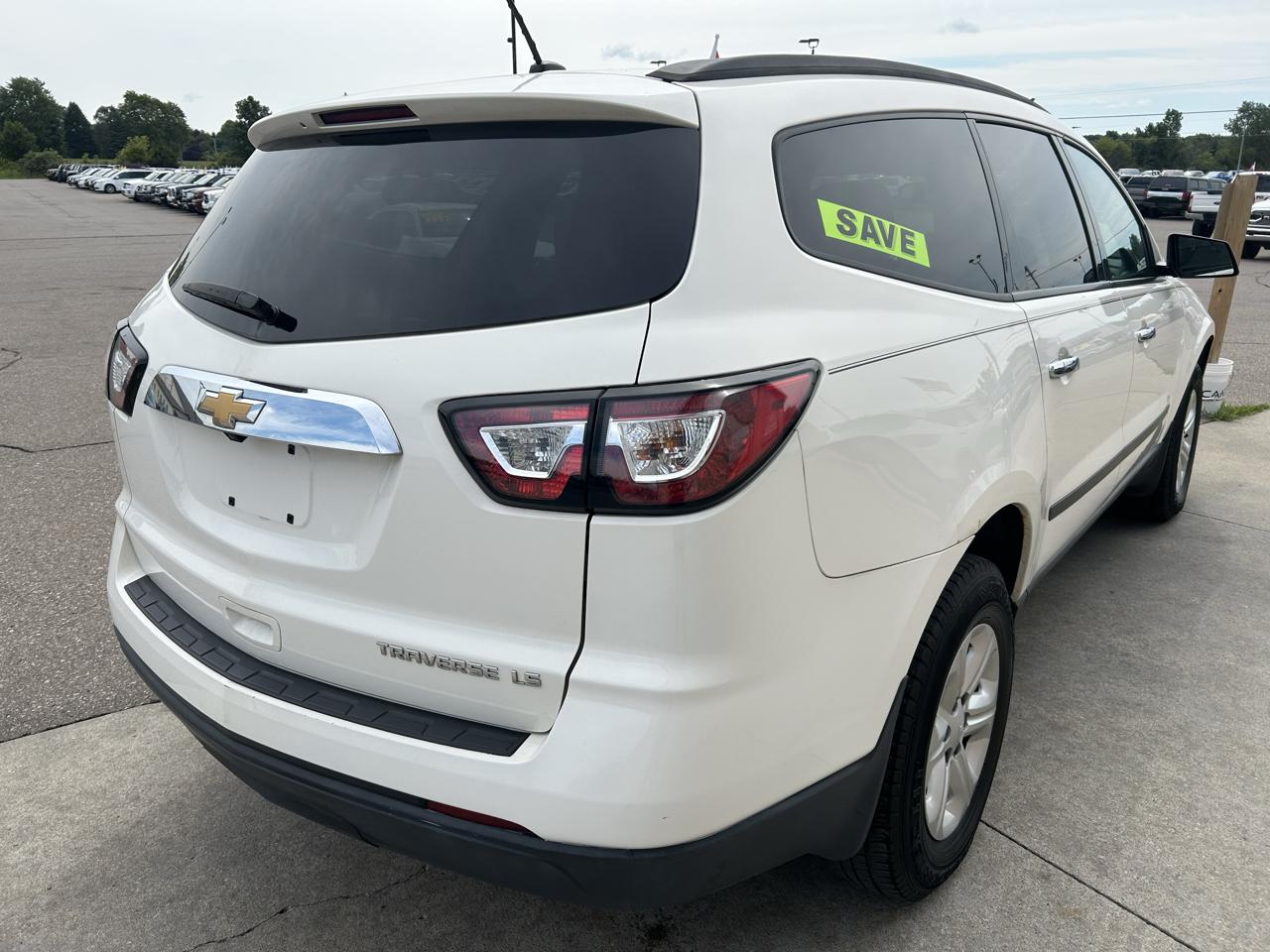 Chevrolet Traverse FWD 4dr LS 2013