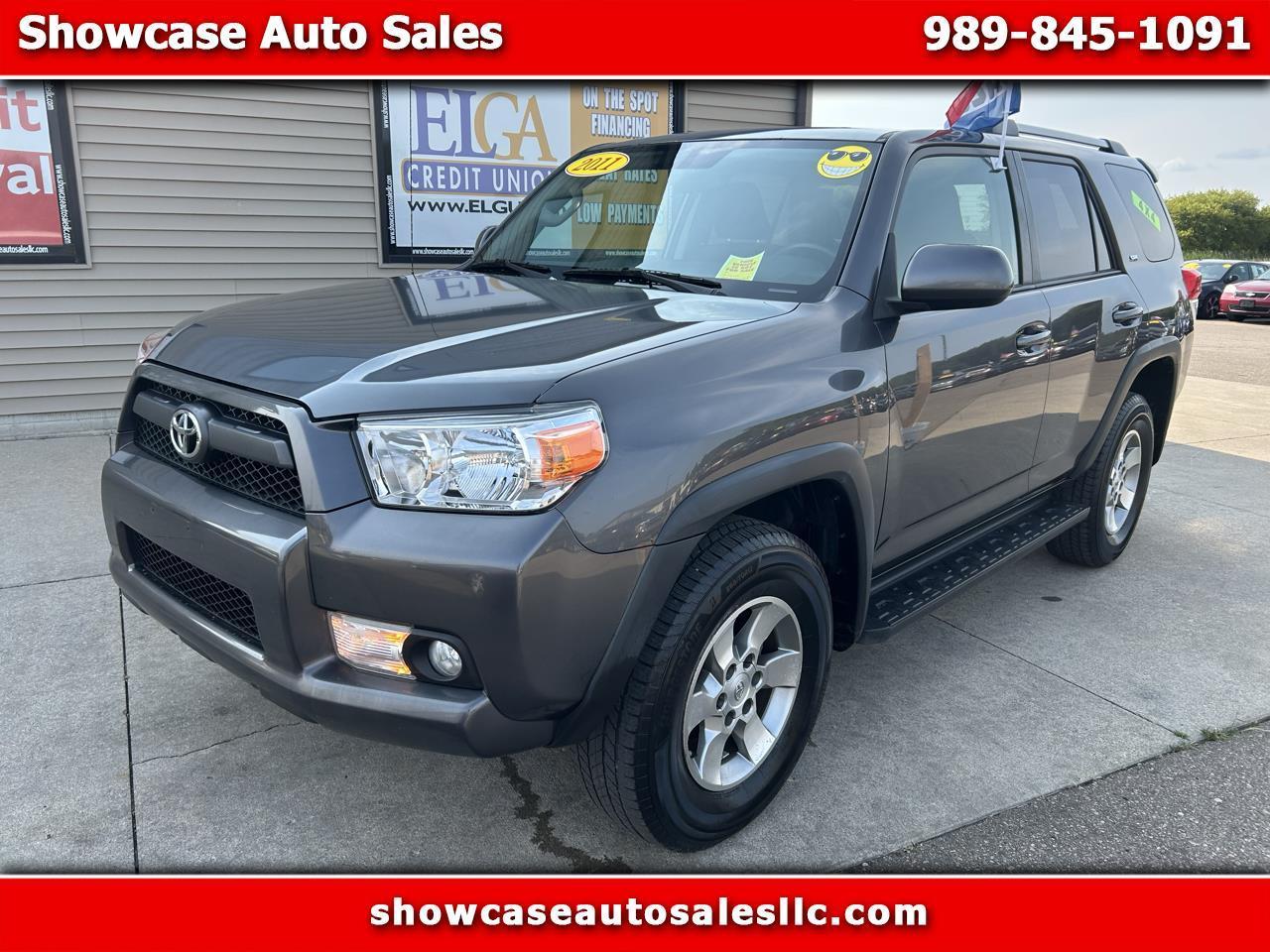 Toyota 4Runner 4WD 4dr V6 Limited (Natl) 2011