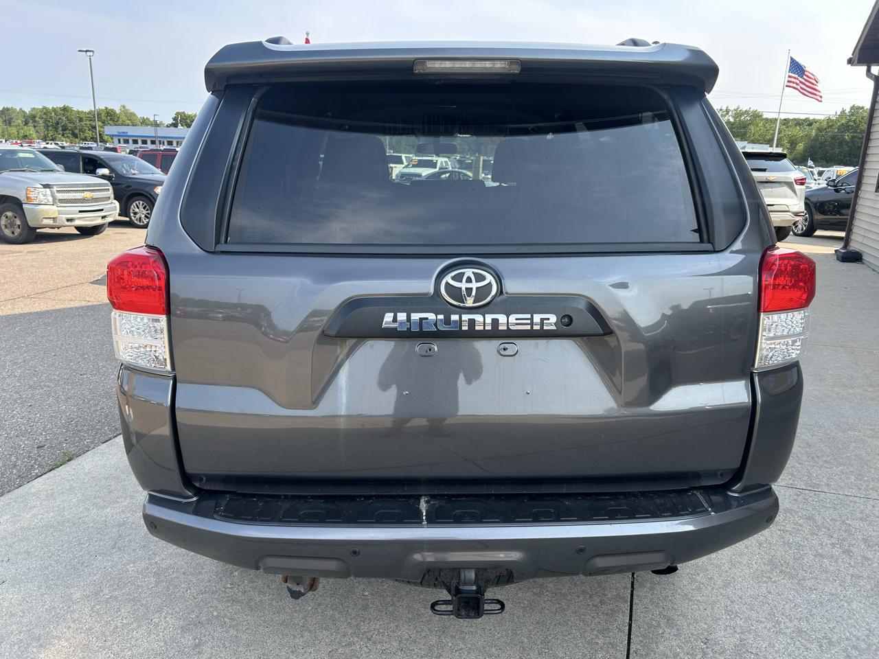 Toyota 4Runner 4WD 4dr V6 Limited (Natl) 2011