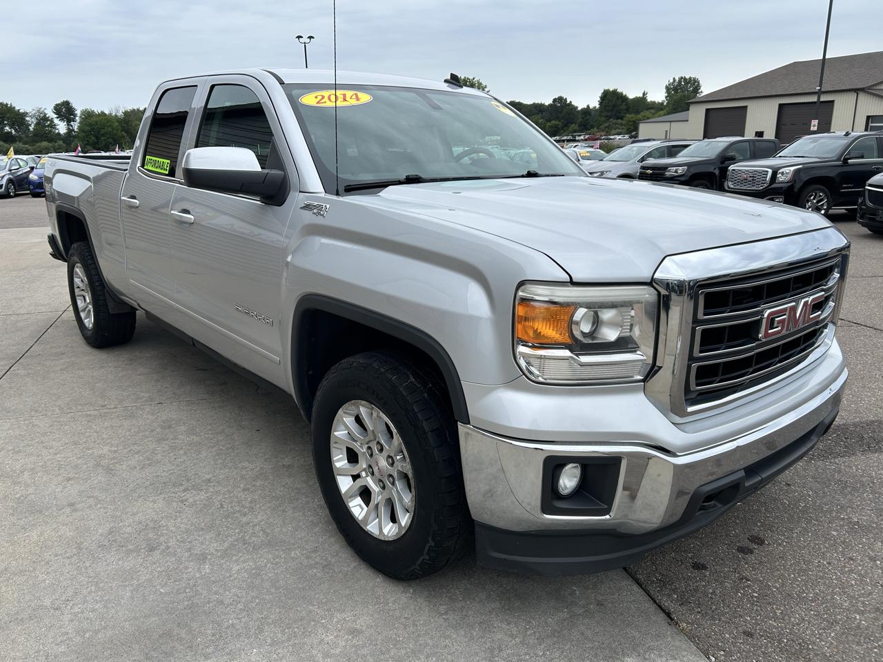 GMC Sierra 1500 4WD Double Cab 143.5" SLE 2014