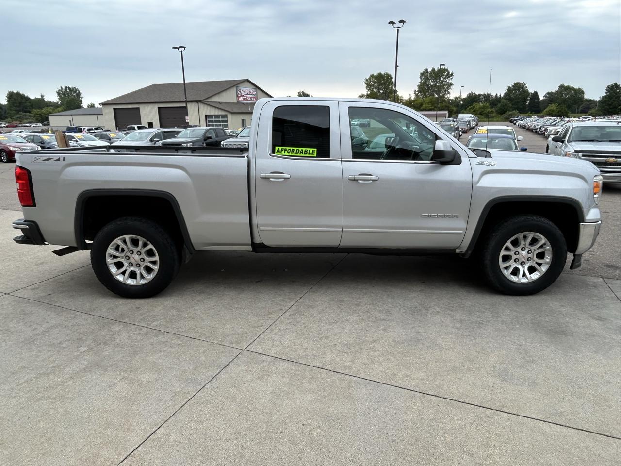 GMC Sierra 1500 4WD Double Cab 143.5" SLE 2014