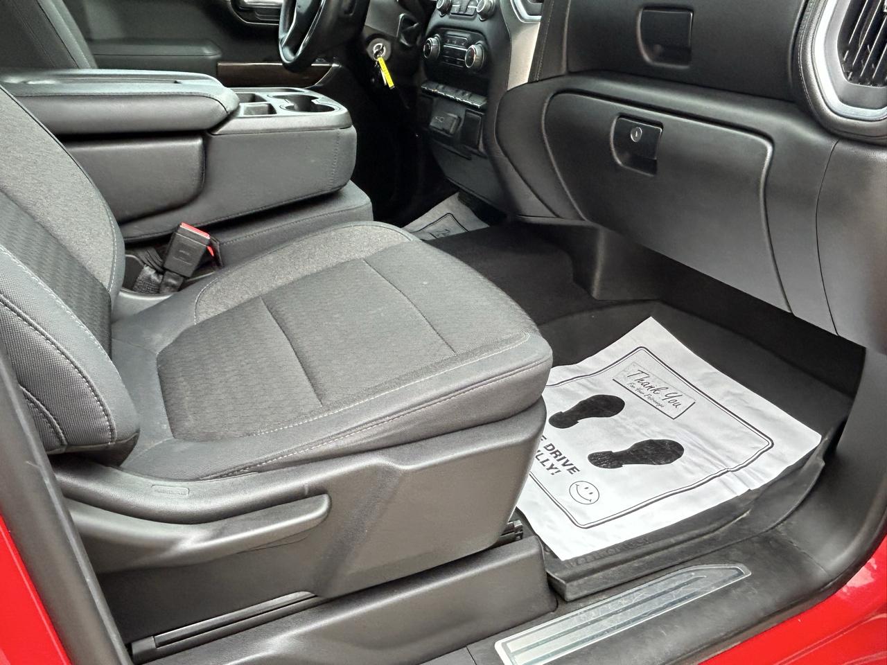 Chevrolet Silverado 1500 4WD Crew Cab 147" LT 2019