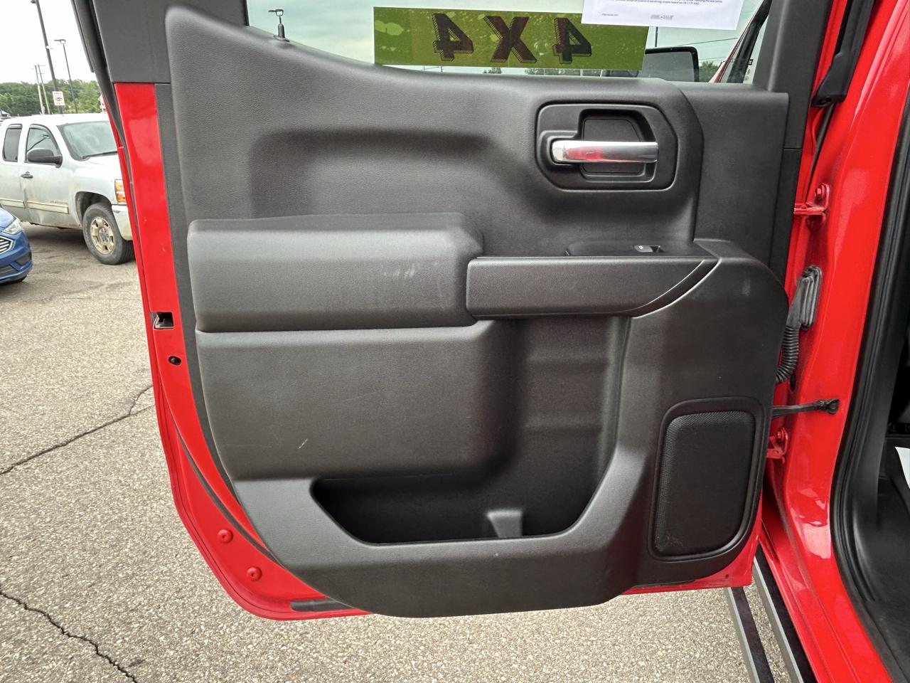 Chevrolet Silverado 1500 4WD Crew Cab 147" LT 2019