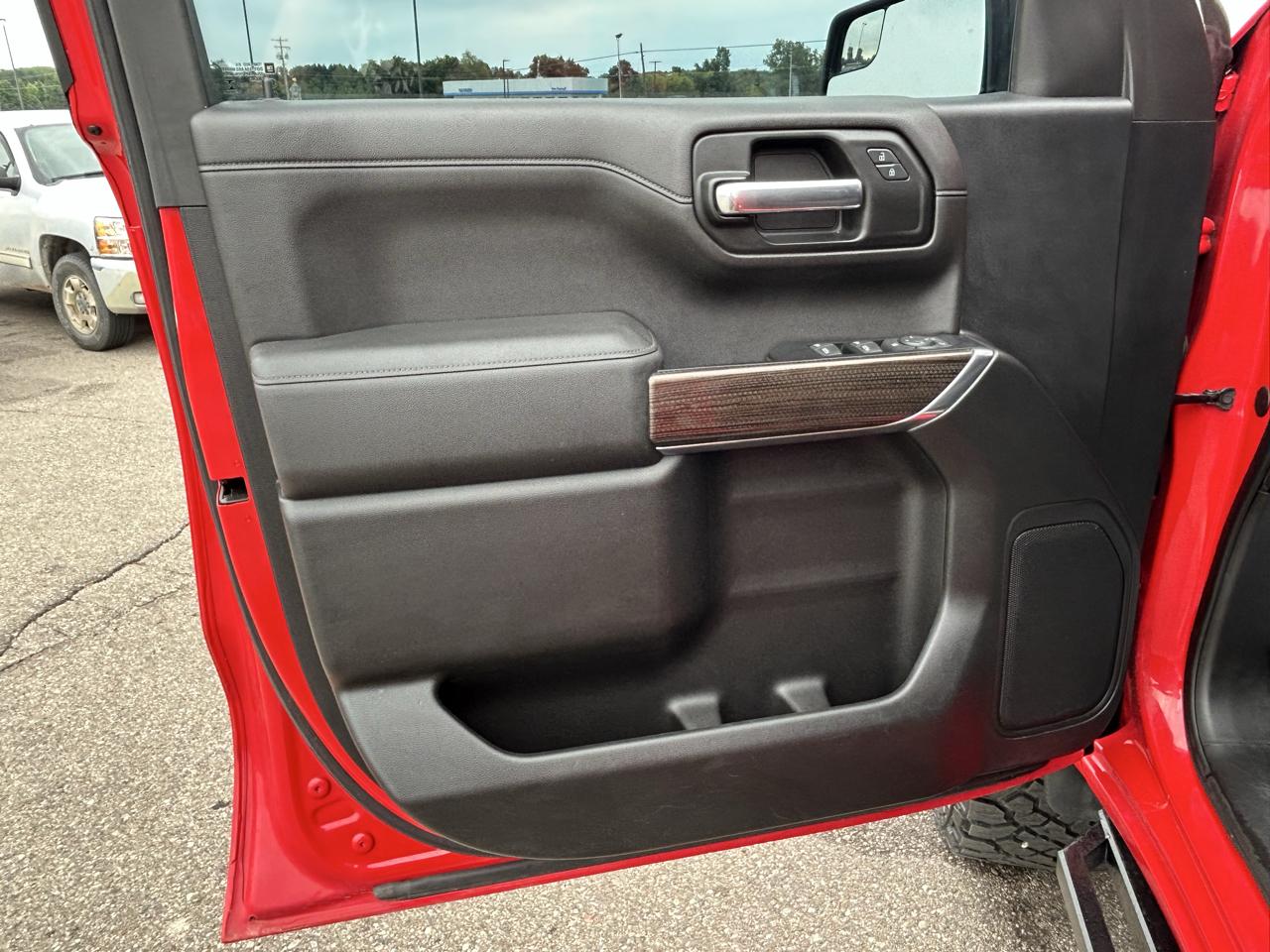 Chevrolet Silverado 1500 4WD Crew Cab 147" LT 2019