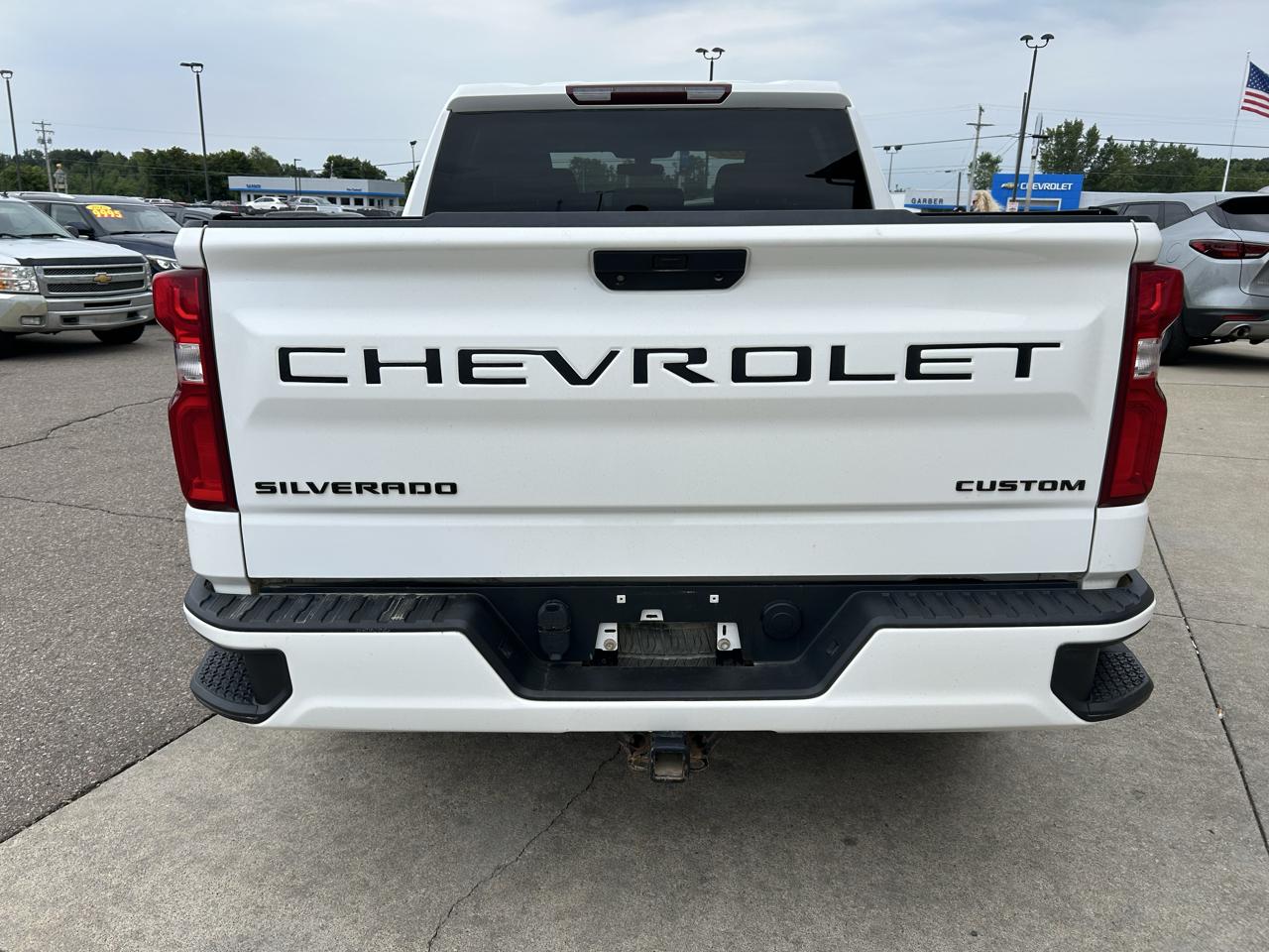 Chevrolet Silverado 1500 4WD Crew Cab 147" Custom 2021