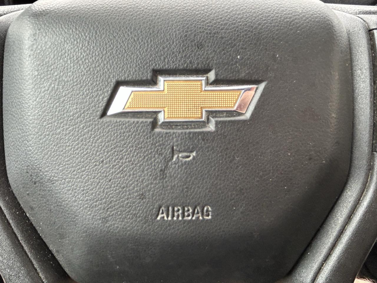 Chevrolet Silverado 1500 4WD Crew Cab 147" Custom 2021