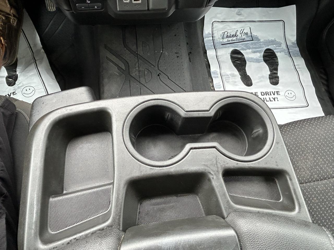 Chevrolet Silverado 1500 4WD Crew Cab 147" Custom 2021