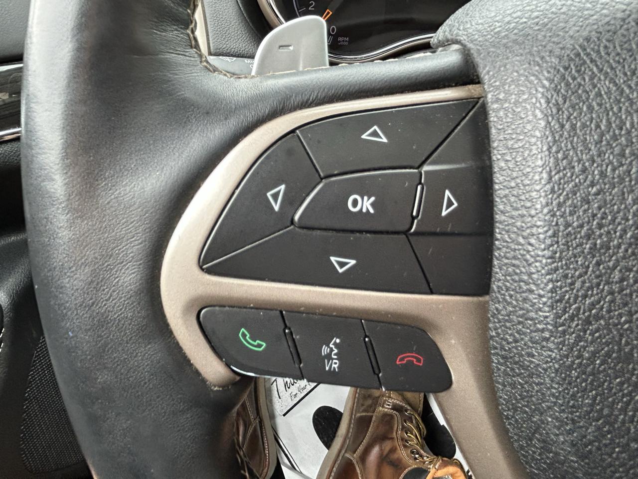 Jeep Grand Cherokee 4WD 4dr Overland 2014