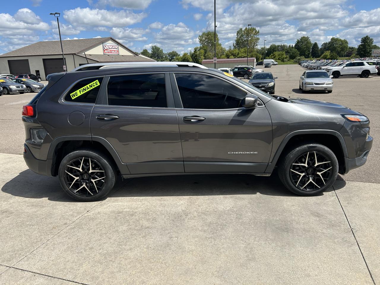 Jeep Cherokee 4WD 4dr Latitude 2016