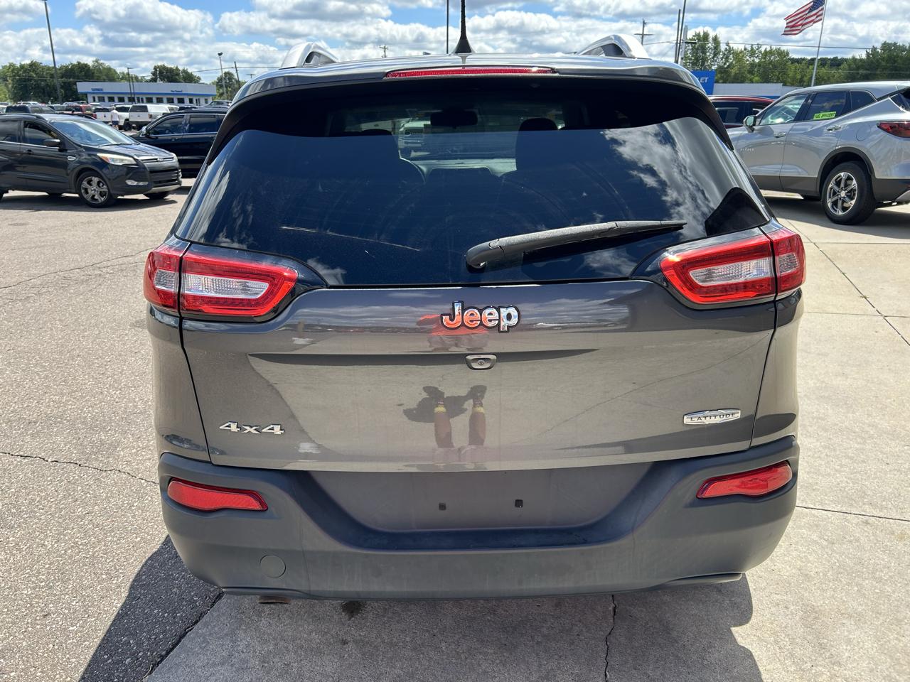 Jeep Cherokee 4WD 4dr Latitude 2016