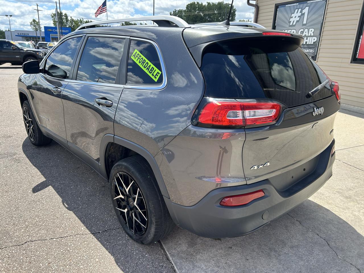 Jeep Cherokee 4WD 4dr Latitude 2016