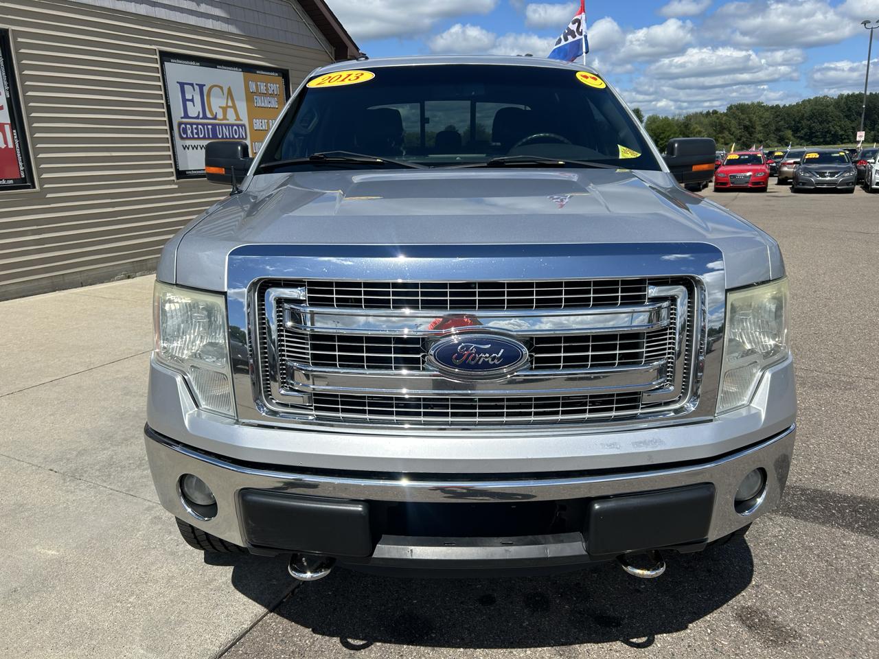 Ford F-150 4WD SuperCrew 145" Platinum 2013
