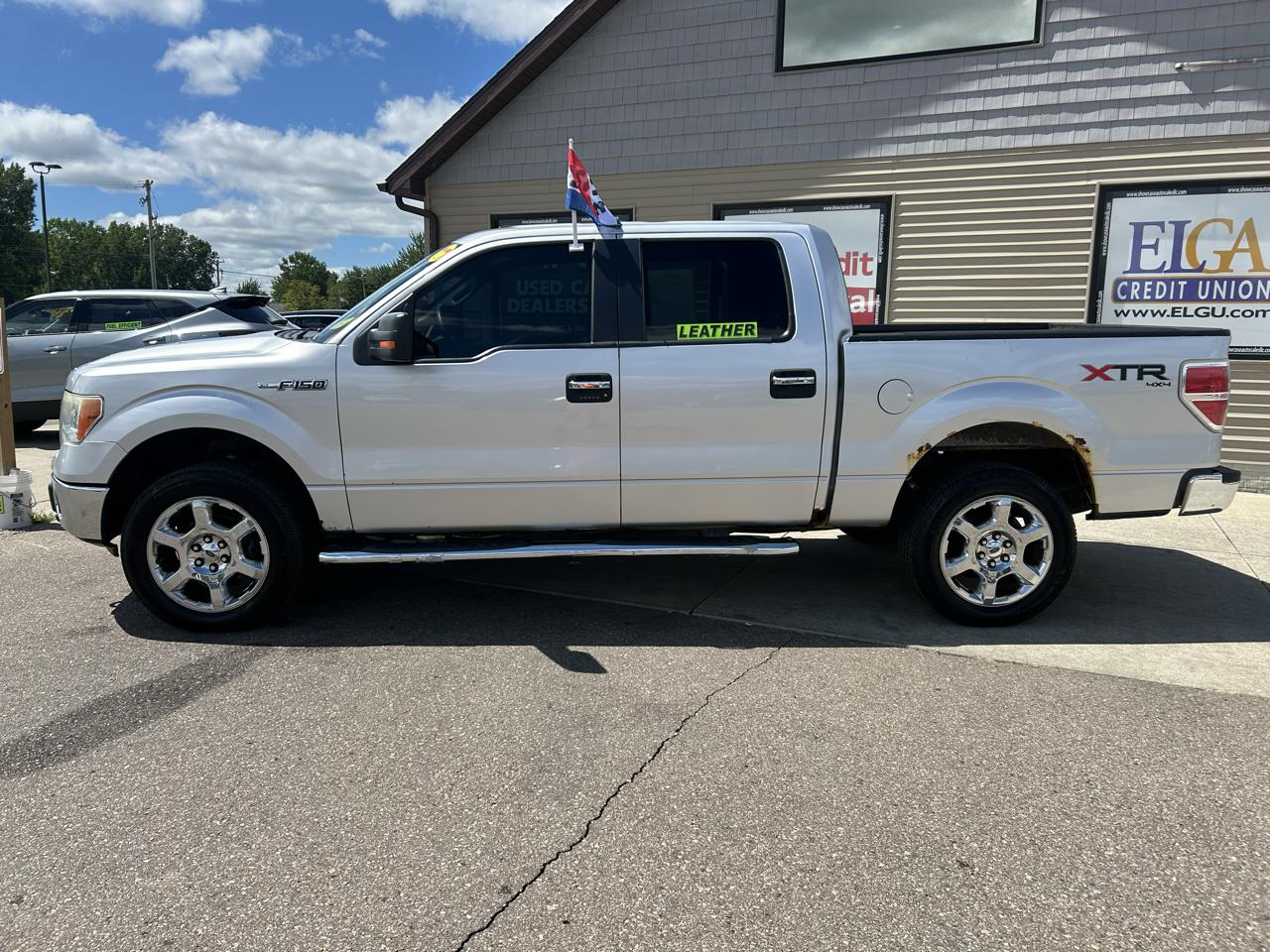 Ford F-150 4WD SuperCrew 145" Platinum 2013