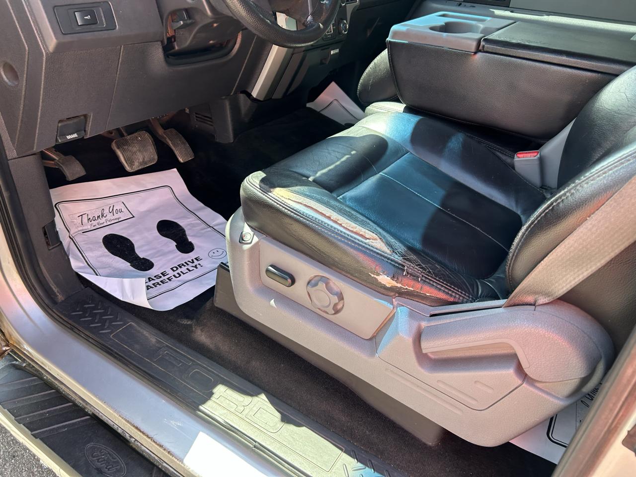 Ford F-150 4WD SuperCrew 145" Platinum 2013