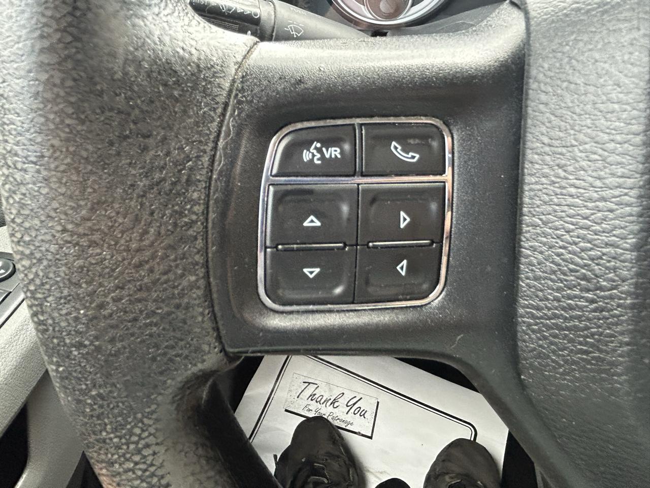 RAM 1500 4WD Quad Cab 140.5" SLT 2015