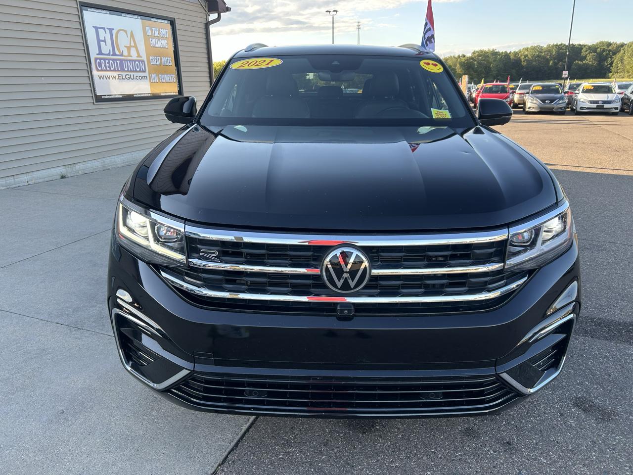 Volkswagen Atlas Cross Sport 3.6L V6 SEL Premium R-Line 4MOTION 2021