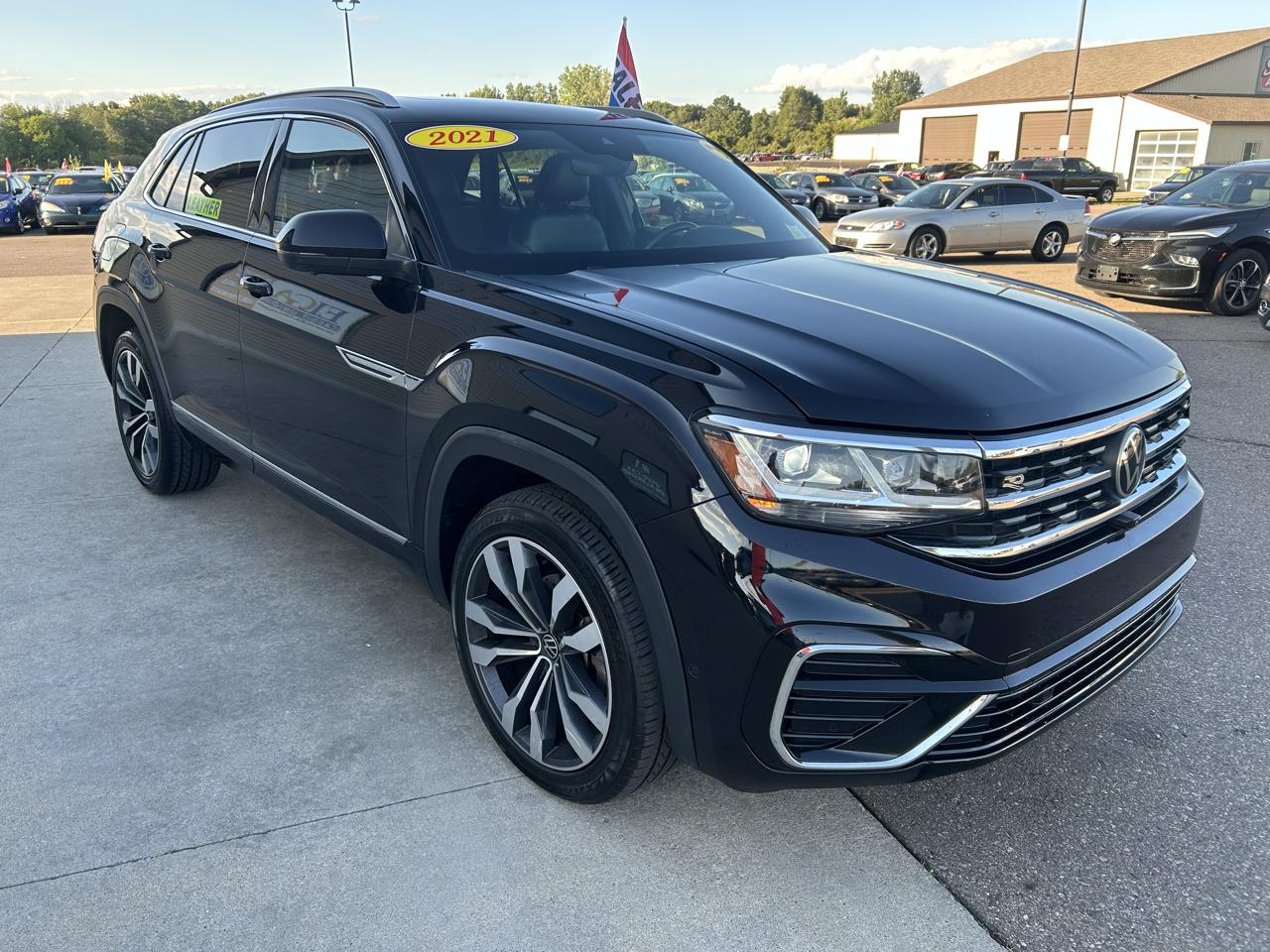 Volkswagen Atlas Cross Sport 3.6L V6 SEL Premium R-Line 4MOTION 2021