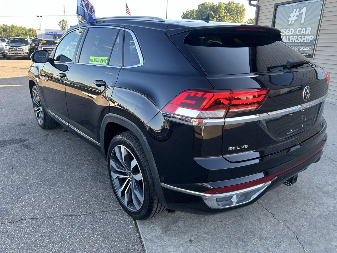 Volkswagen Atlas Cross Sport 3.6L V6 SEL Premium R-Line 4MOTION 2021