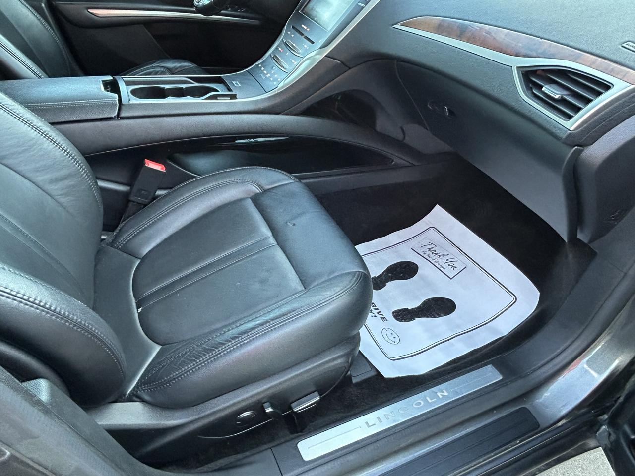 Lincoln MKZ 4dr Sdn FWD 2015