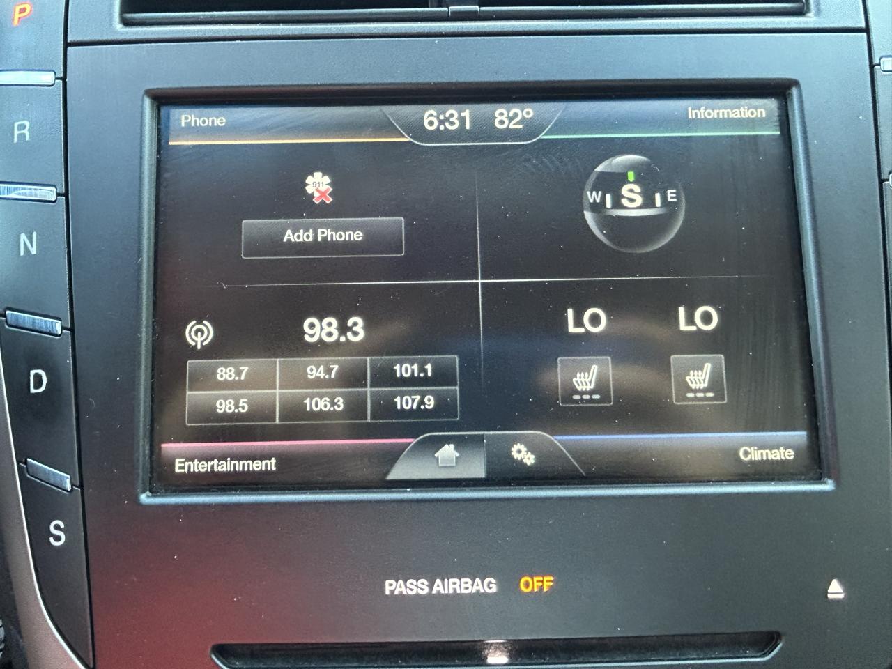 Lincoln MKZ 4dr Sdn FWD 2015