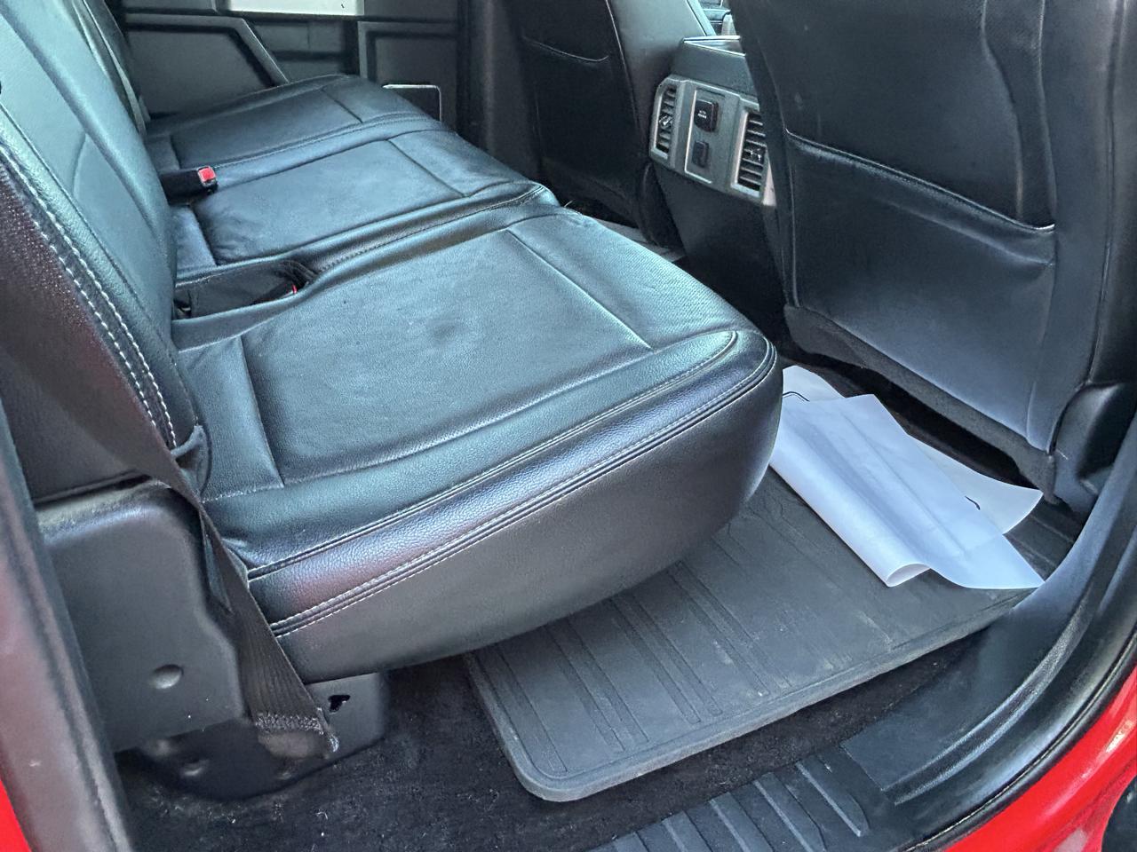 Ford F-150 4WD SuperCrew 157" Lariat w/HD Payload Pkg 2015