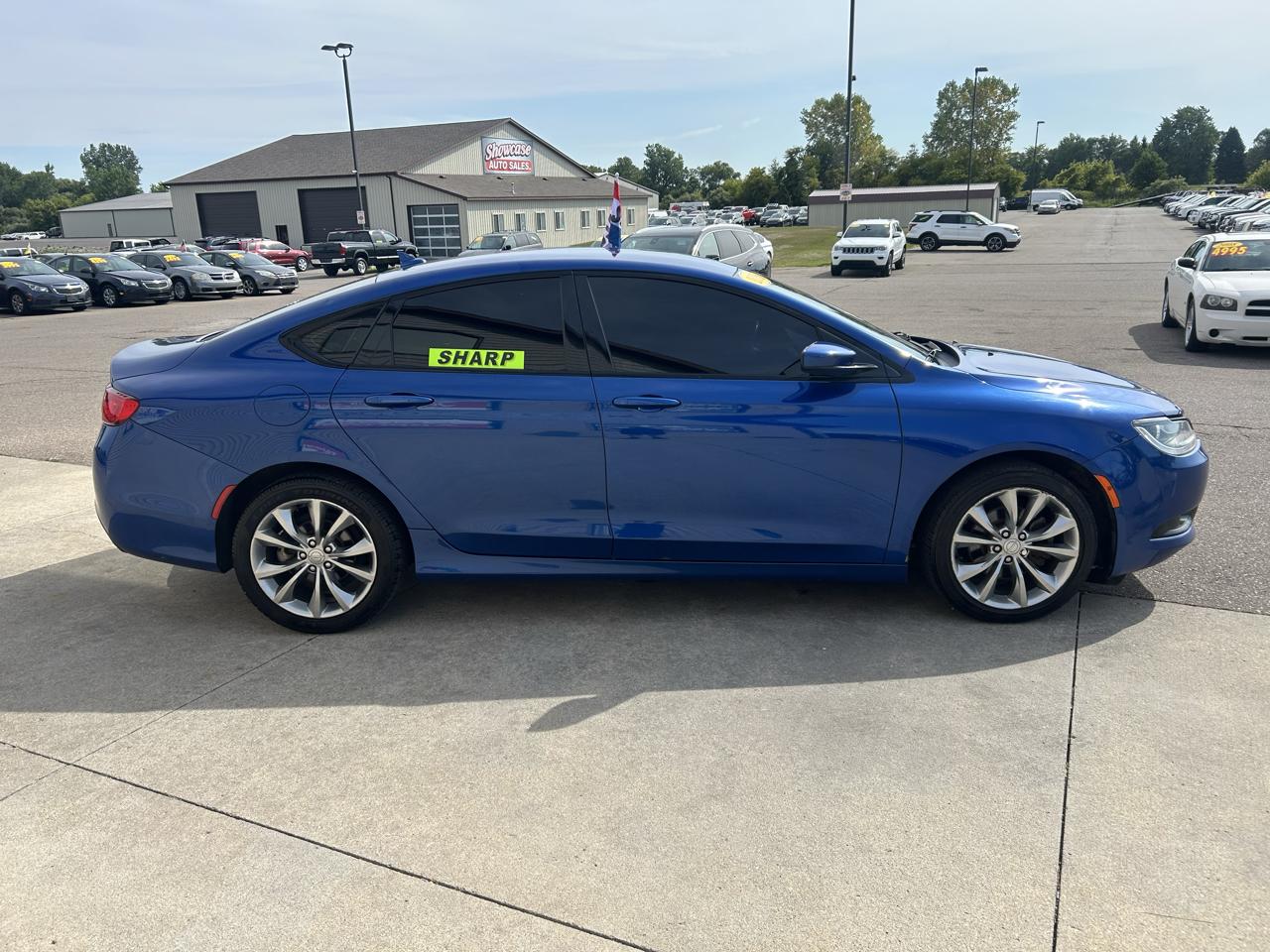 Chrysler 200 4dr Sdn S FWD 2015