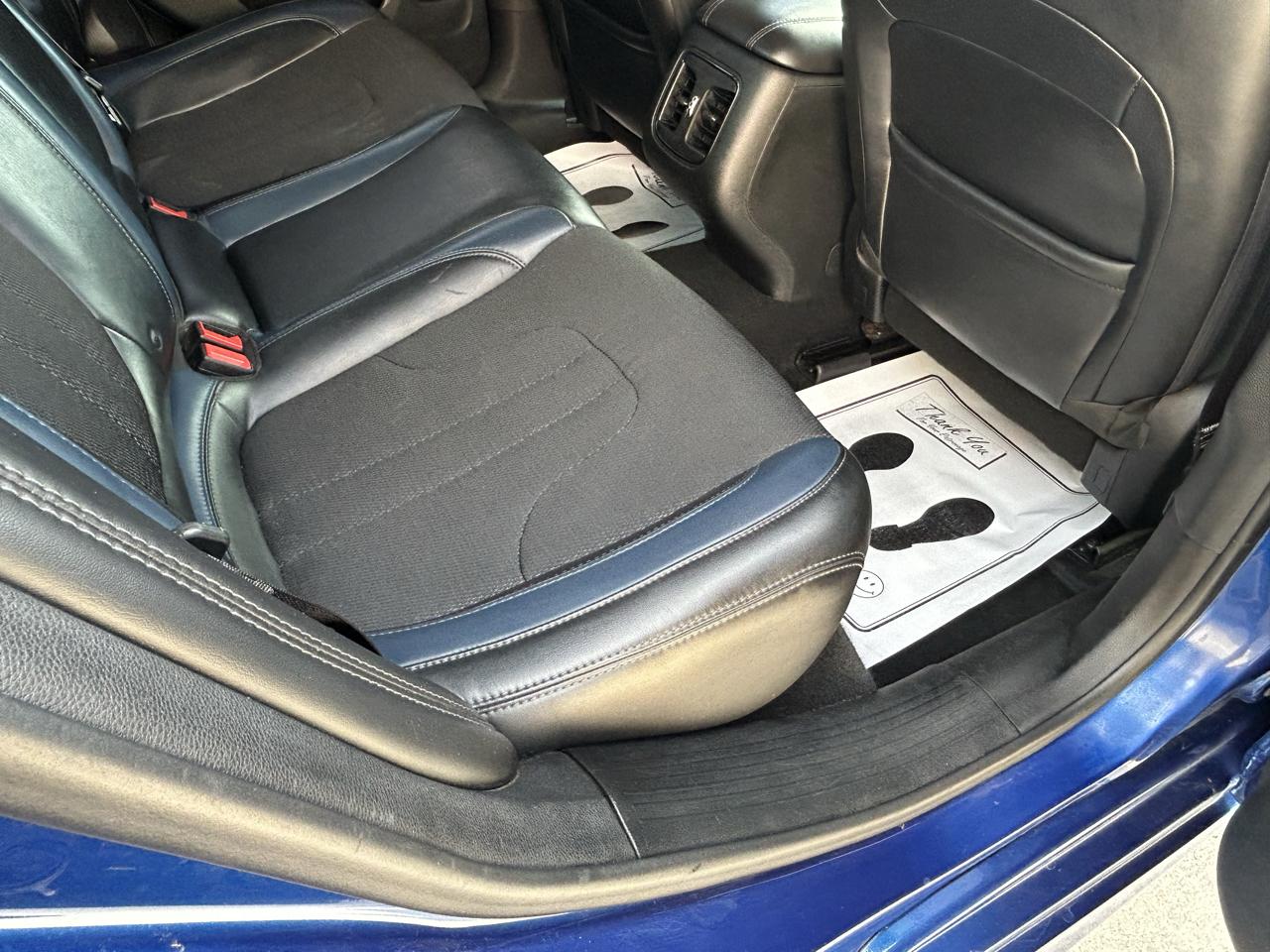 Chrysler 200 4dr Sdn S FWD 2015