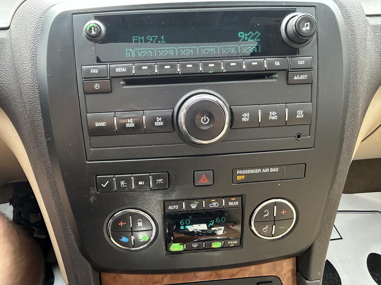 Buick Enclave AWD 4dr CXL w/2XL 2010