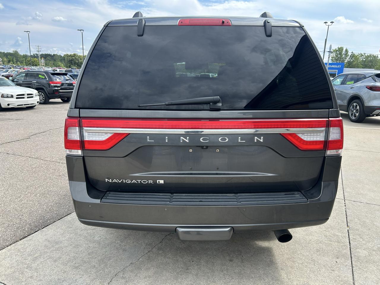 Lincoln Navigator L 4x4 Reserve 2017