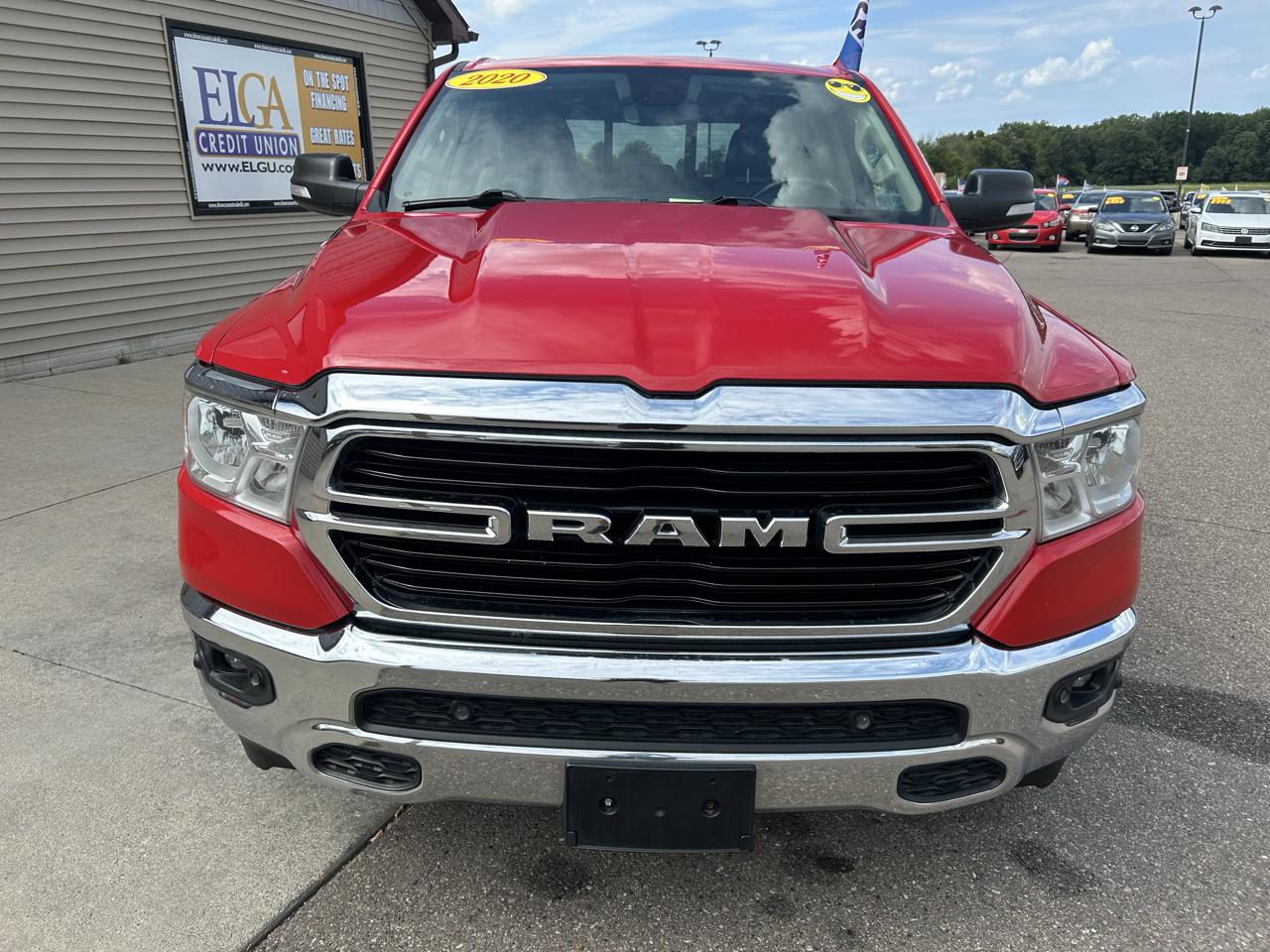 RAM 1500 Big Horn 4x4 Quad Cab 6'4" Box 2020