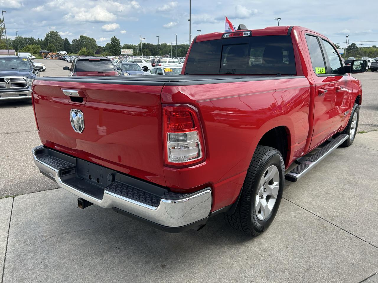 RAM 1500 Big Horn 4x4 Quad Cab 6'4" Box 2020